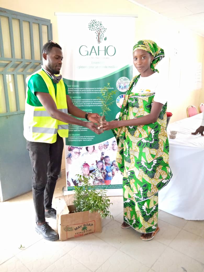 Activité de Reboisement au CPFF de Petté - Photo 1