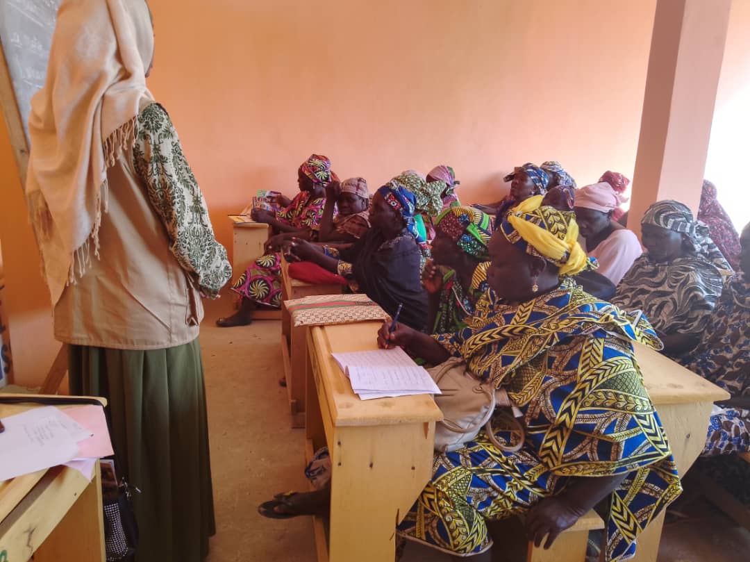 Programme « Education For All » organisation des cours d’Alphabétisation des femmes de l’Arrondissement de Maroua 2e - Photo 7